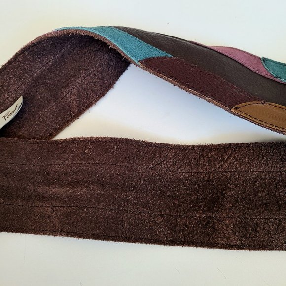 Fossil genuine leather multicolored belt with brass buckle. - Picture 6 of 9